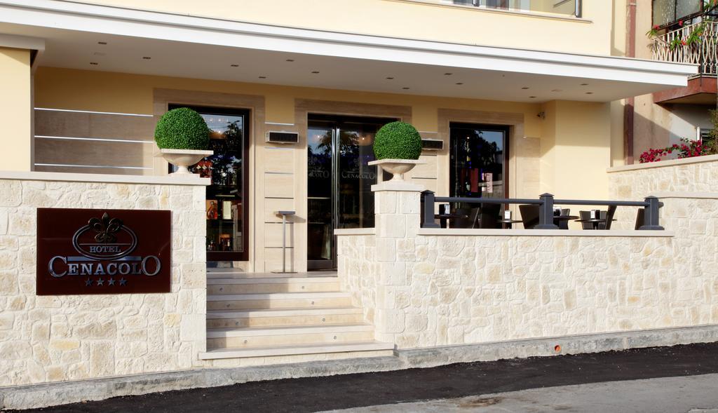 Hotel Cenacolo Somma Vesuviana Dış mekan fotoğraf