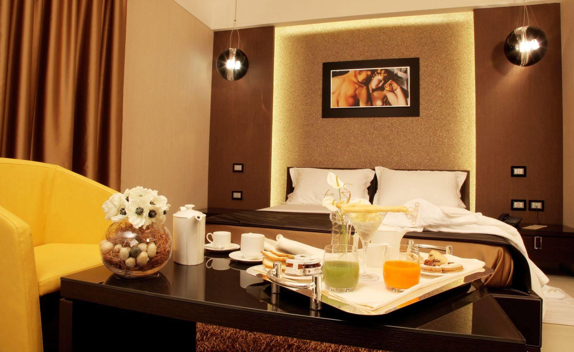 Hotel Cenacolo Somma Vesuviana Dış mekan fotoğraf